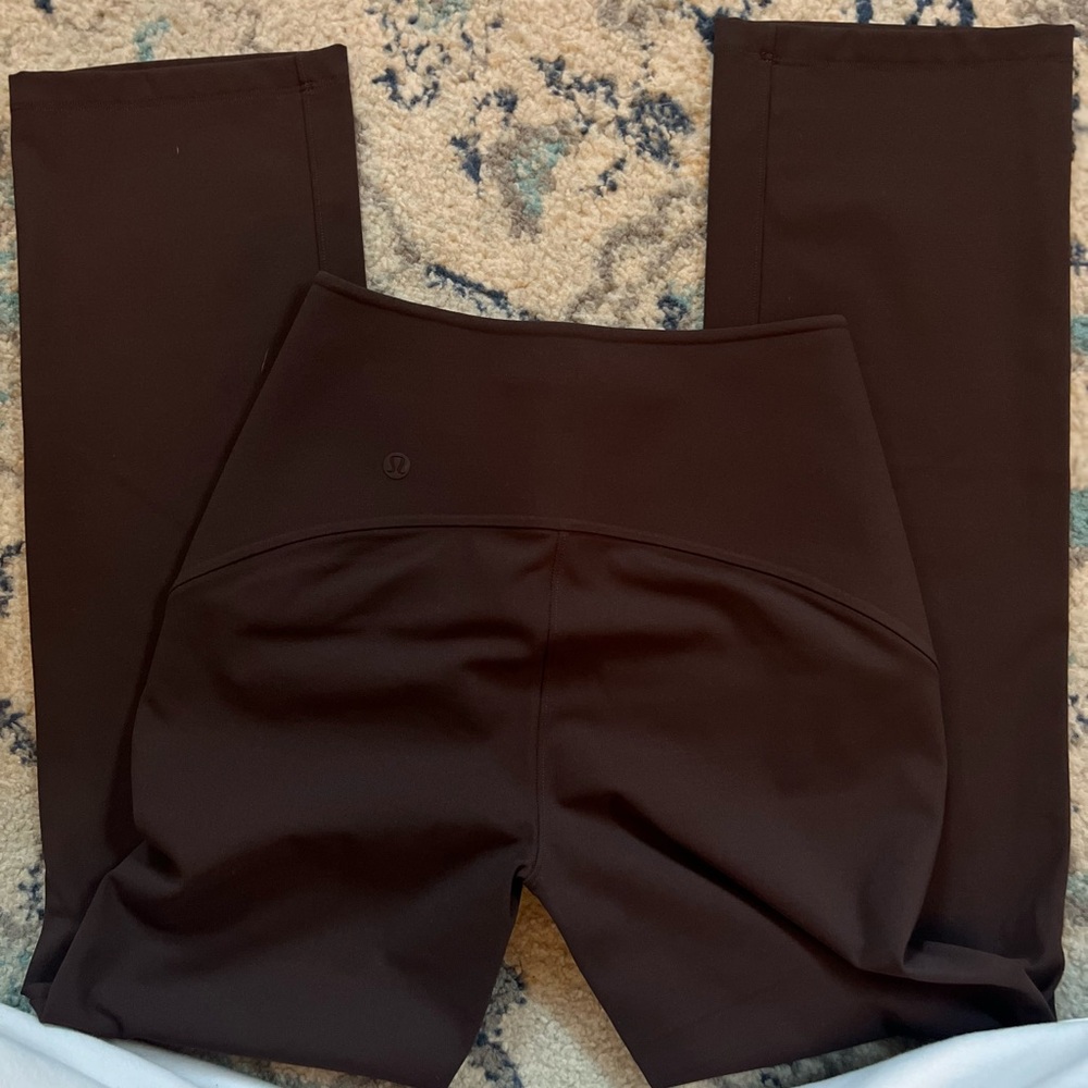 Lululemon Smooth Fit Pull On Crop